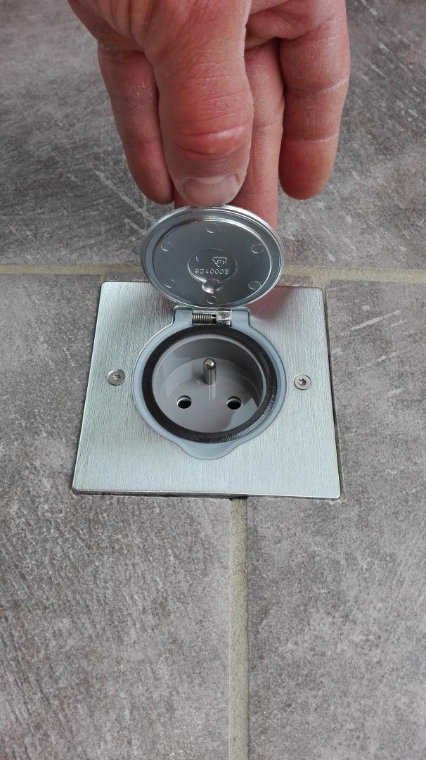 Remise aux normes électriques à Mâcon 